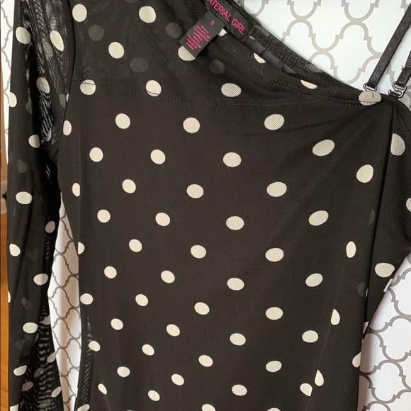 Sexy NWOT Black & White Polka Dot Dress - Picture 2 of 9